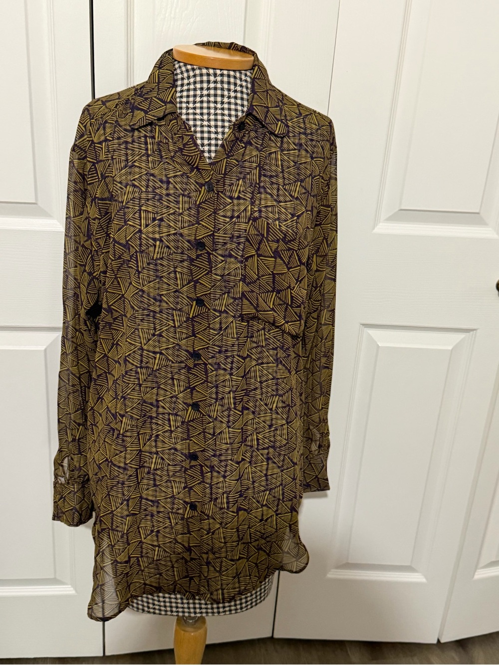 Purple and yellow button up size OS fits like l/xl